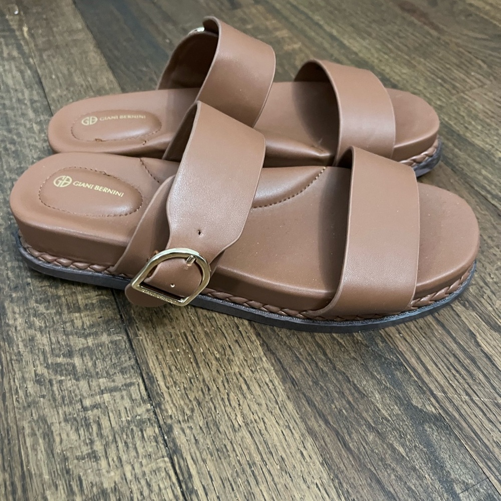Giani Bernini Women's Brown Slide Sandals with Buckle